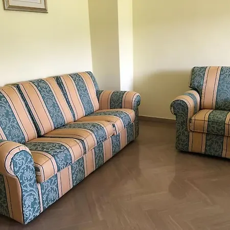 Rosa Apartment *